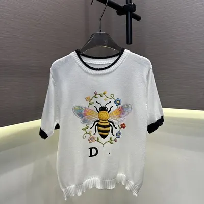 White Bee Embroidered Knit T-Shirt