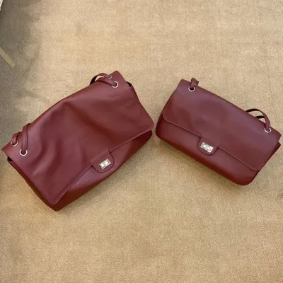 Leather Crossbody Bag Red Classic Style